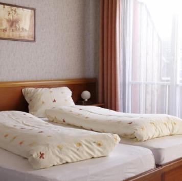 Hotel Zum Roten Loewen Hildisrieden Ruang foto