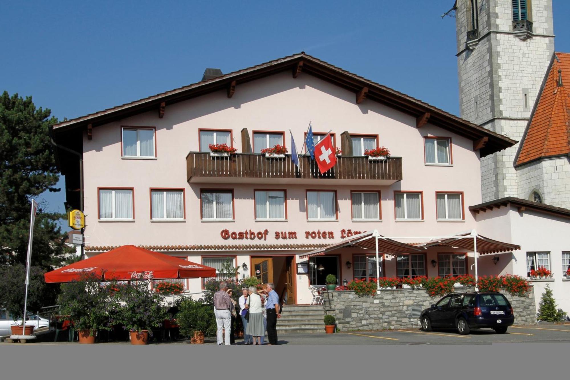 Hotel Zum Roten Loewen Hildisrieden Bagian luar foto