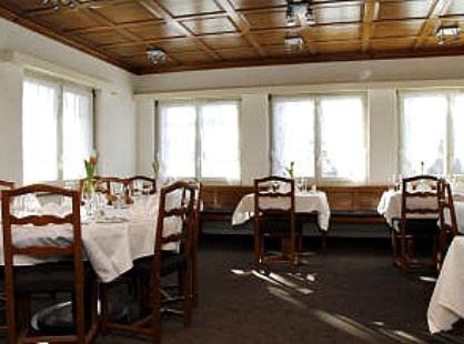 Hotel Zum Roten Loewen Hildisrieden Bagian luar foto